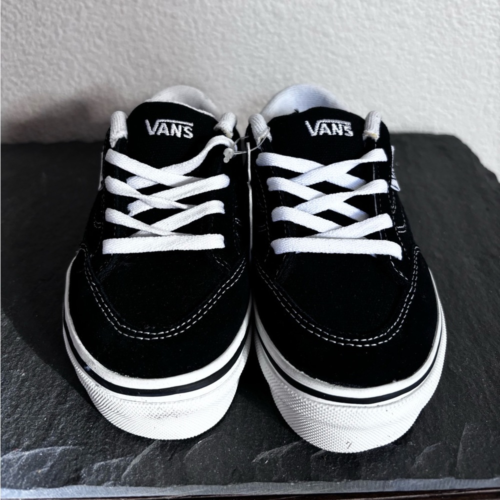 Vans Bearcat sneakers in youth size 10.5
